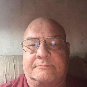 Meet your Posher, Bruce